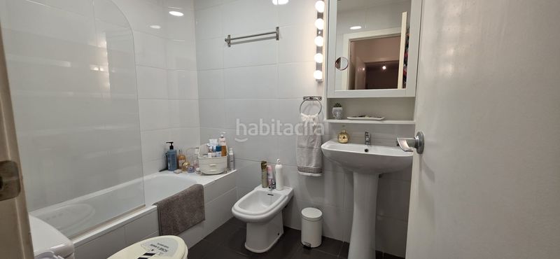 Foto be4e6f78-aec6-42e0-a00d-2040fdb16ced. Flat with heating in Eixample Sabadell