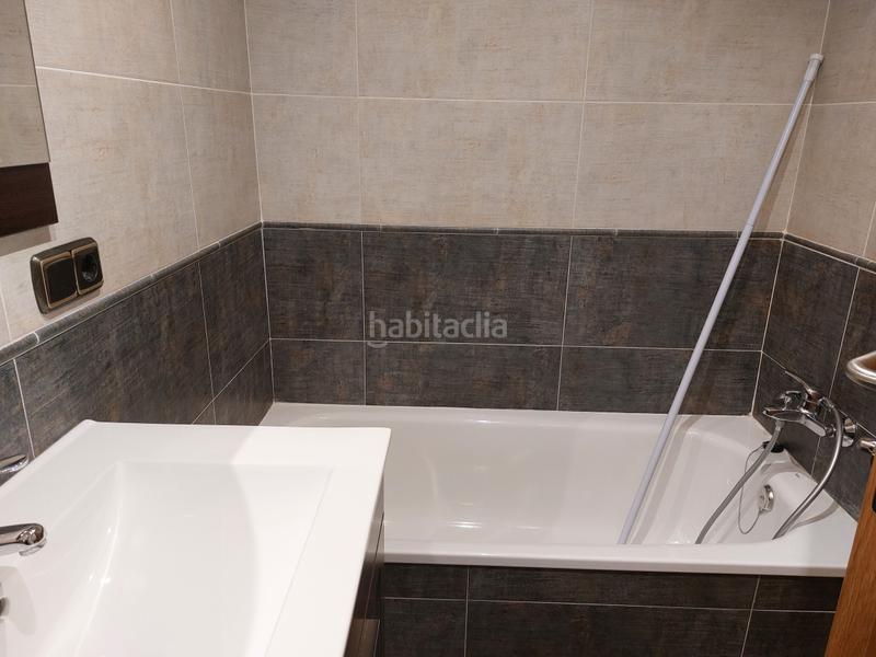Foto 7a3fbe9f-9c87-425b-872a-929aded3efe9. Location appartement avec chauffage parking dans Castellanos de Moriscos