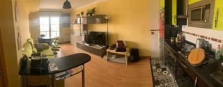Flat in Castellanos de Moriscos. Vivienda exterior de 2 dormitorios