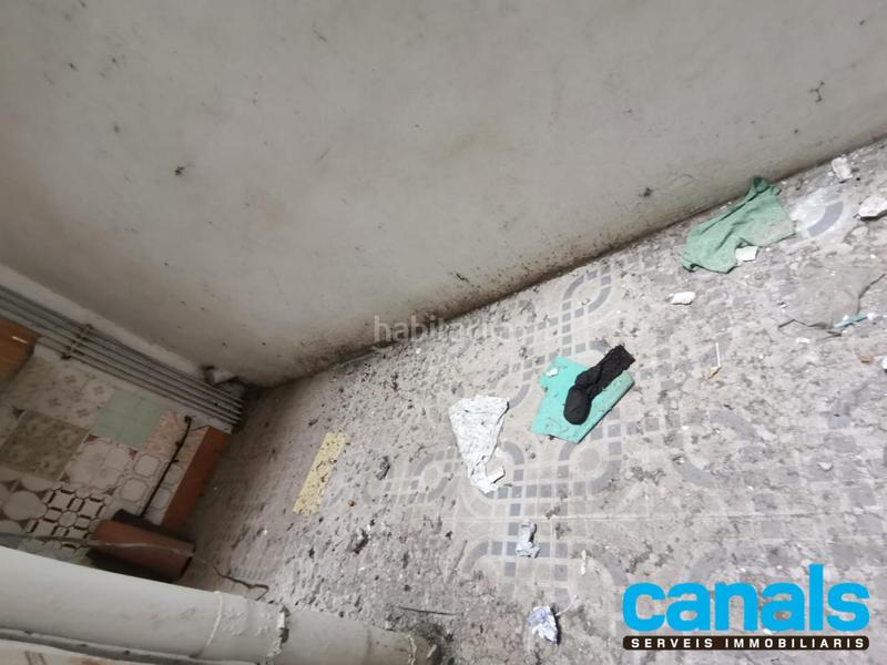 Foto d56219ba-1a90-48f9-9784-3ec62313af9b. Local comercial local en Centre Ripollet