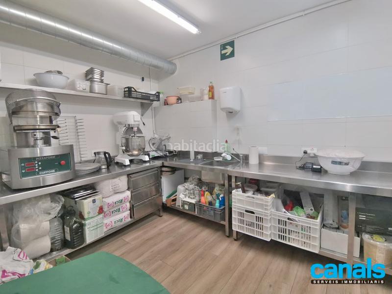 Foto 30db1570-bb54-49e1-8fba-0931a837d435. Alquiler local comercial alquiler más traspaso en Cerdanyola del Vallès