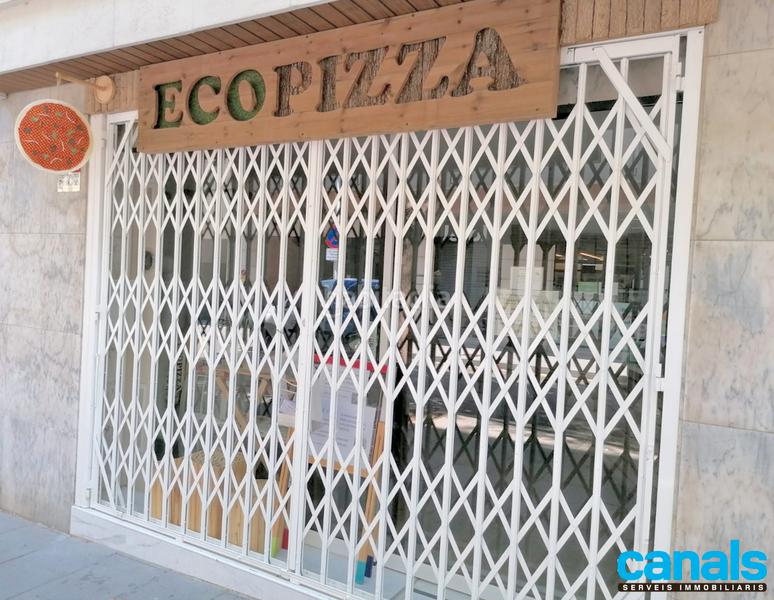 Foto 8f4fe591-42ef-4df2-87a0-adaa009d7d53. Alquiler local comercial alquiler más traspaso en Cerdanyola del Vallès