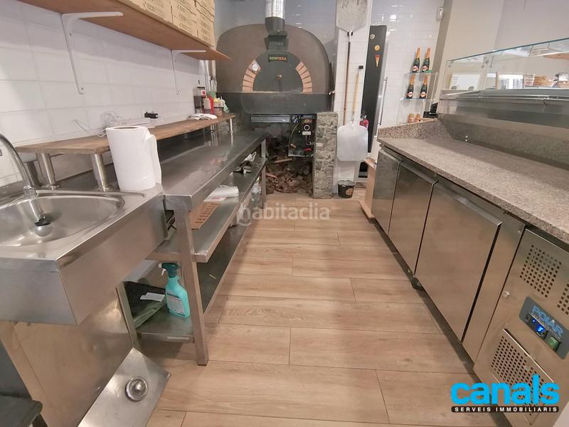 Foto b7b22742-1aff-4909-92ba-9b0632e22be8. Alquiler local comercial alquiler más traspaso en Cerdanyola del Vallès