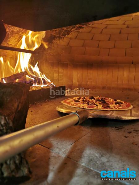 Foto f4f6d76c-e1d6-4187-913b-46154ad6c146. Alquiler local comercial alquiler más traspaso en Cerdanyola del Vallès