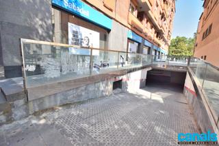 Aparcament cotxe a Centre-Cordelles