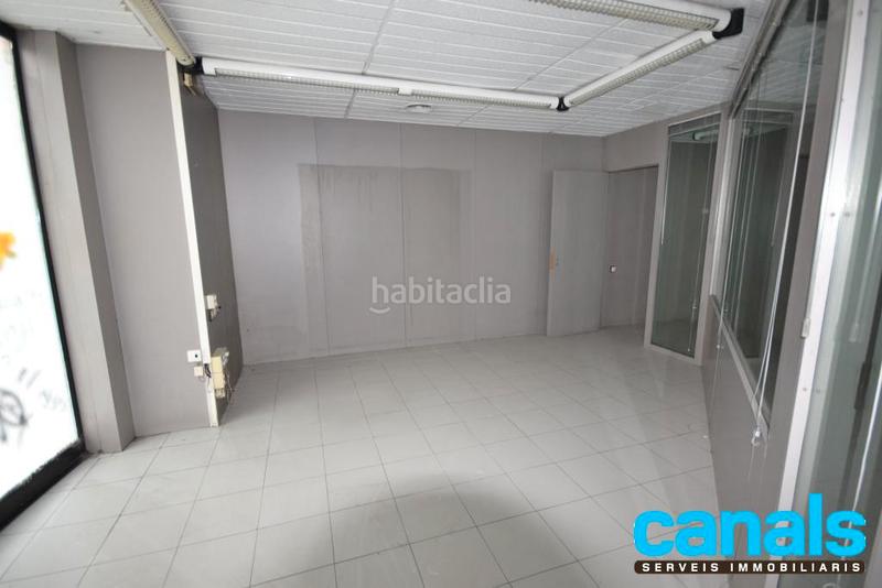 Foto 0bde6a3d-15c3-48cf-82a7-613e28164956. Local comercial a Pont Vell Ripollet