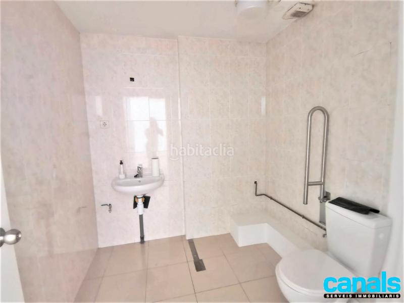 Foto a7fbb07a-87d0-44e1-a4e7-40c25ee15ec5. Alquiler local comercial en Can Tiana Ripollet