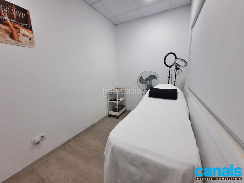 Foto 9240a316-da28-4fb3-aa75-9ffd46d3df3a. Traspàs local comercial amb calefacció a Catalunya - Fontetes Cerdanyola del Vallès