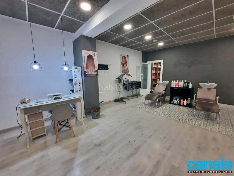 Foto 0c38db33-8e9b-466a-9df8-7a204a578efb. Pas-de-porte local commercial avec chauffage dans Catalunya - Fontetes Cerdanyola del Vallès