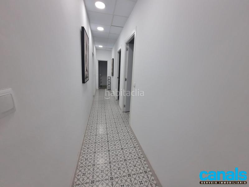 Foto 58702302-7a94-49a0-ab28-3b12b7cc4035. Pas-de-porte local commercial avec chauffage dans Catalunya - Fontetes Cerdanyola del Vallès