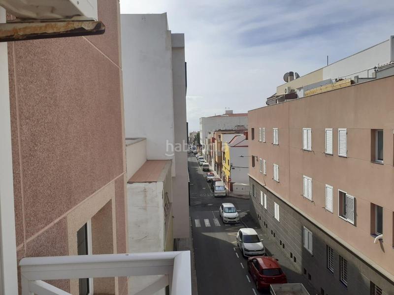 Foto 1e13df97-4f5c-4e88-ba37-59e10dfbc744. Casa en calle andamana 70 edificio de 3 viviendas en vecindario en Santa Lucía de Tirajana