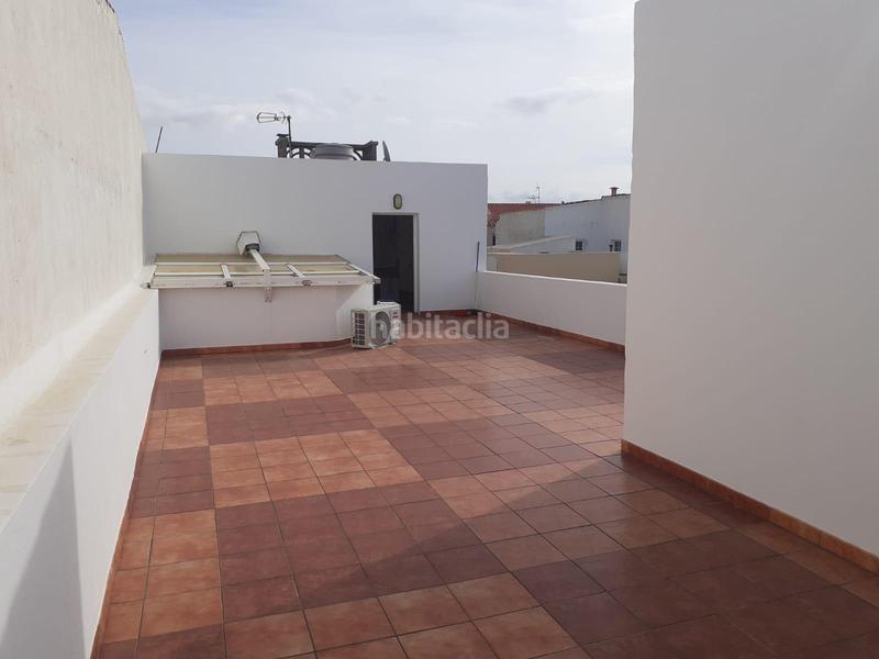 Foto 87e09523-e285-4fe3-a50e-dbc19b86a453. Casa en calle andamana 70 edificio de 3 viviendas en vecindario en Santa Lucía de Tirajana