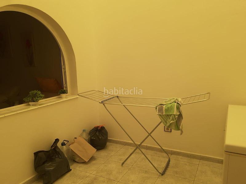 Foto f18e11cf-ca51-4c03-bb5b-ee1963f9ca8b. Casa en calle andamana 70 edificio de 3 viviendas en vecindario en Santa Lucía de Tirajana
