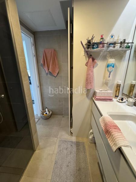 Foto d1ac4dcb-3dfa-4b5e-9503-e14fe028ee85. Apartamento en avenida menceyes 4 vive con todas las comodidades en un apartamento nuevo en arguineguin! en Mogán