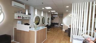 Lloguer Local Comercial a Vecindario - El Doctoral - Cruce de Sardina. Traspaso local peluqueria en vecindario