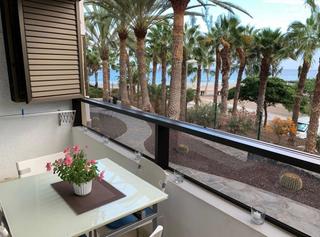 Miete Appartement  Calle las adelfas 15. Disfruta de una estancia inolvidable durante la temporada de inv