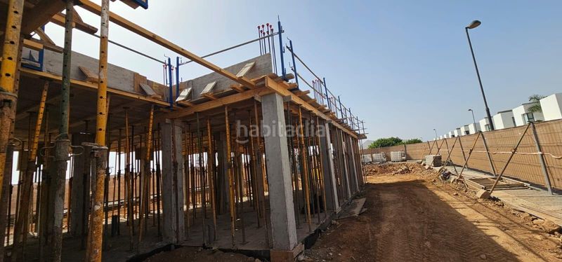 Foto b770c8c4-1145-4a35-80cb-acfe9ffdd9e6. Xalet amb aparcament piscina a Villaverde Oliva (La)