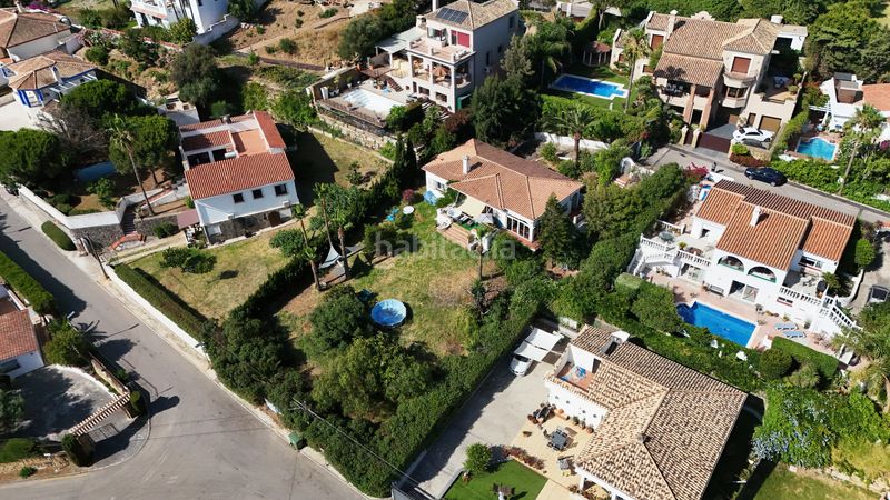Foto eda72057-f209-468a-afaa-4d2bf0896509. Casa amb calefacció aparcament piscina a Buenas Noches Estepona