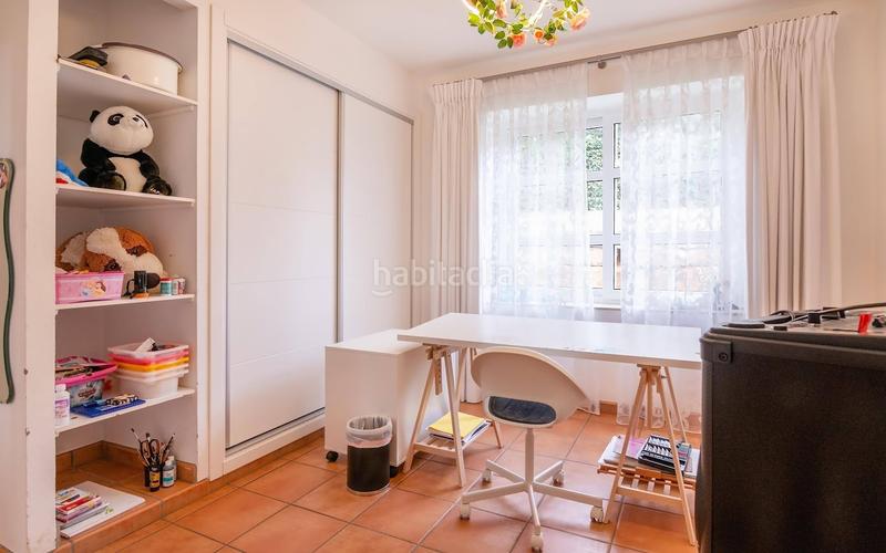 Foto 037ac822-9a42-4b67-8b33-3815fe7ff906. Casa amb aparcament piscina a Sotogrande alto Sotogrande