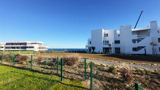 Planta baixa a Maria de zayas 1. Apartamento en planta baja en casares playa, casares, málaga