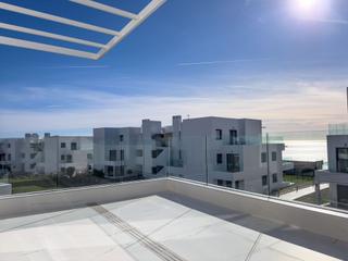 Apartament en Maria de zayas 1. Exclusivo apartamento en casares playa, casares, mlaga