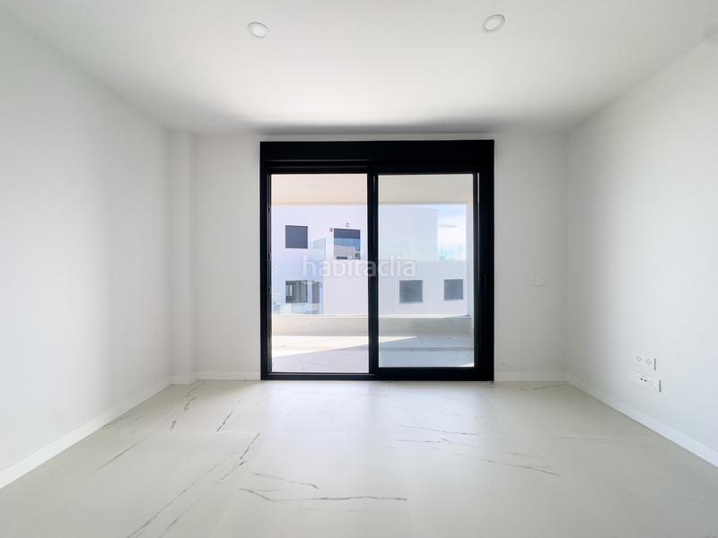 Foto d5680354-67ec-4436-9aca-604c68020530. Apartament a maria de zayas 1 a bahía de Casares Casares