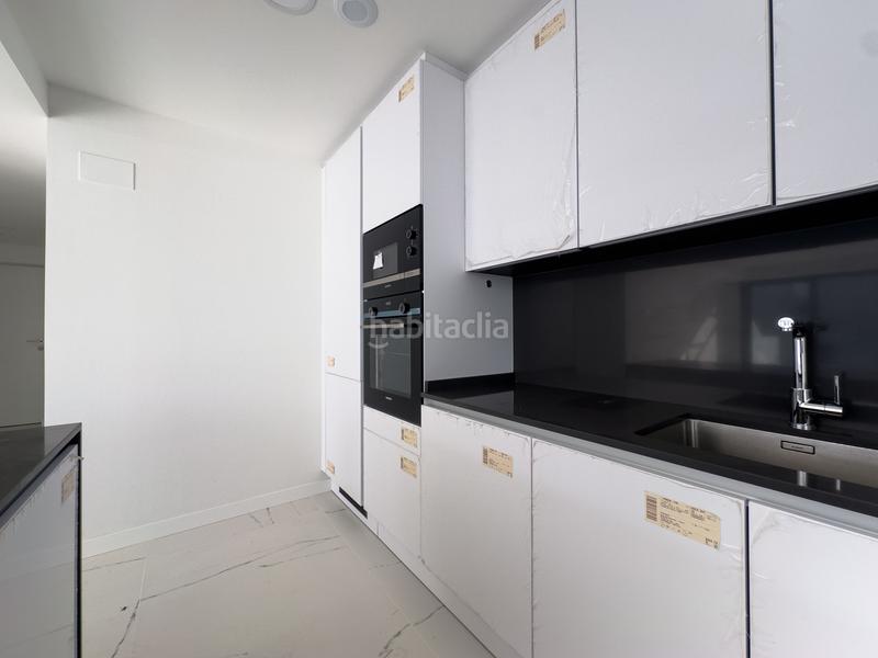Foto dd83c831-d148-4b35-bbdb-21c3d8110cf8. Apartament a maria de zayas 1 a bahía de Casares Casares