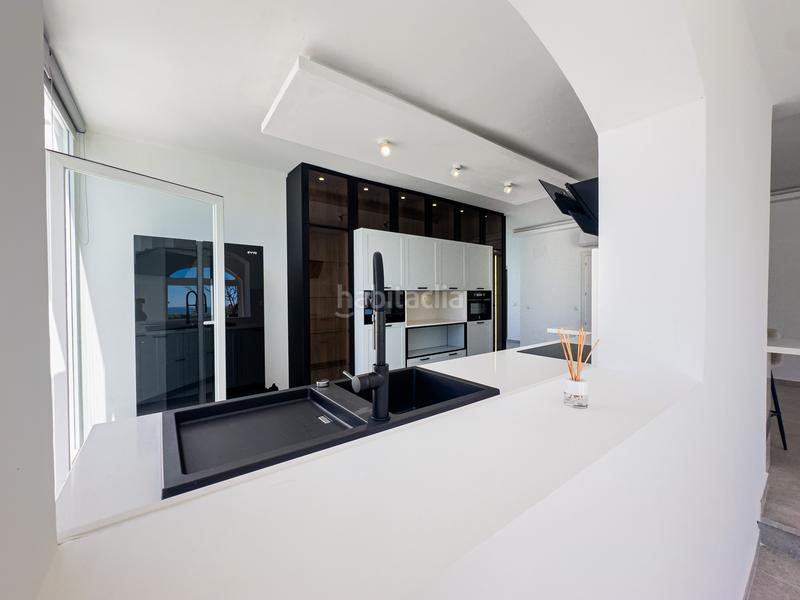 Foto c838434f-8e24-473f-b872-f84f4765453c. Casa a altavista 6 a Alcorrín Manilva