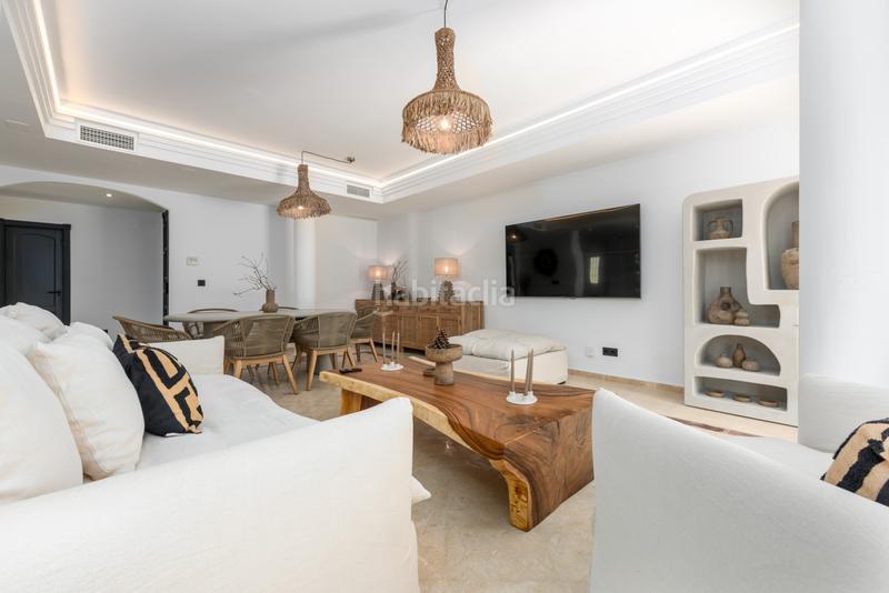 Foto fc991d20-f913-4391-a67f-96a8f8130b56. Ground floor with parking pool in Sotogrande alto Sotogrande