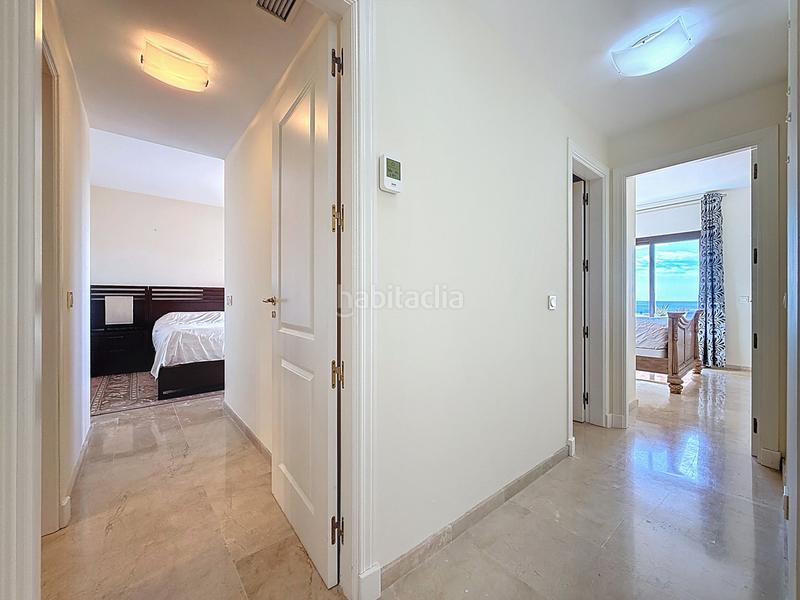 Foto 08e908a0-43d9-4d83-9a6d-87e6231abdda. Apartamento  con vistas al mar en conocida urbanización, en Manilva