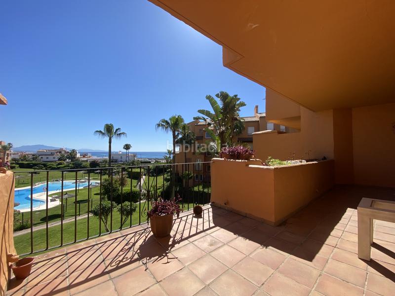 Foto bce81019-ec56-414f-8a58-89bd955d3b87. Appartement avec parking piscine dans El Castillo Manilva
