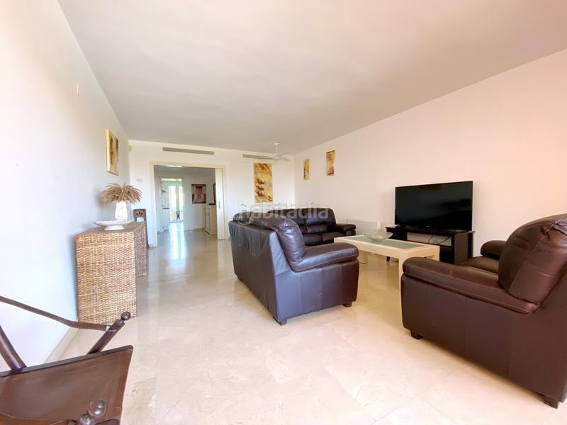 Foto e6e87ca7-12f6-4c54-b634-f5c276480b16. Appartement avec parking piscine dans El Castillo Manilva