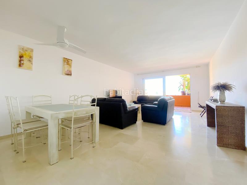 Foto f3ab3d32-f86d-477e-99df-e3a02b9e7d7e. Appartement avec parking piscine dans El Castillo Manilva