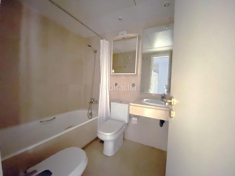 Foto f611099f-dcec-4dd7-8fe8-2453fffa47b2. Appartement avec parking piscine dans El Castillo Manilva