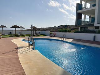 Apartament a Manilva Pueblo. Precioso apartamento de 2 dormitorios con vistas al mar y terraz