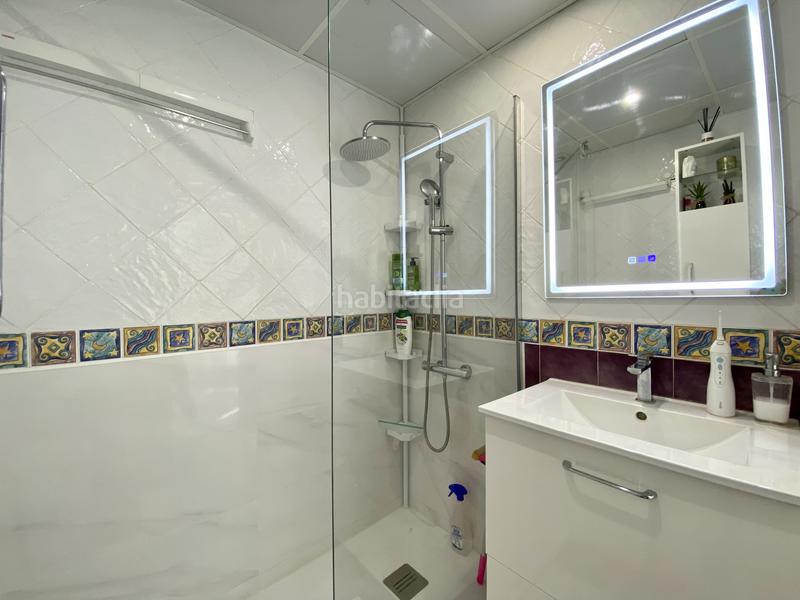 Foto 0b3c4c11-e495-42c8-813c-0c0d92d4a230. Apartamento en duquesa arcos 80 apartamento en primera línea de playa en sabinillas! en Manilva