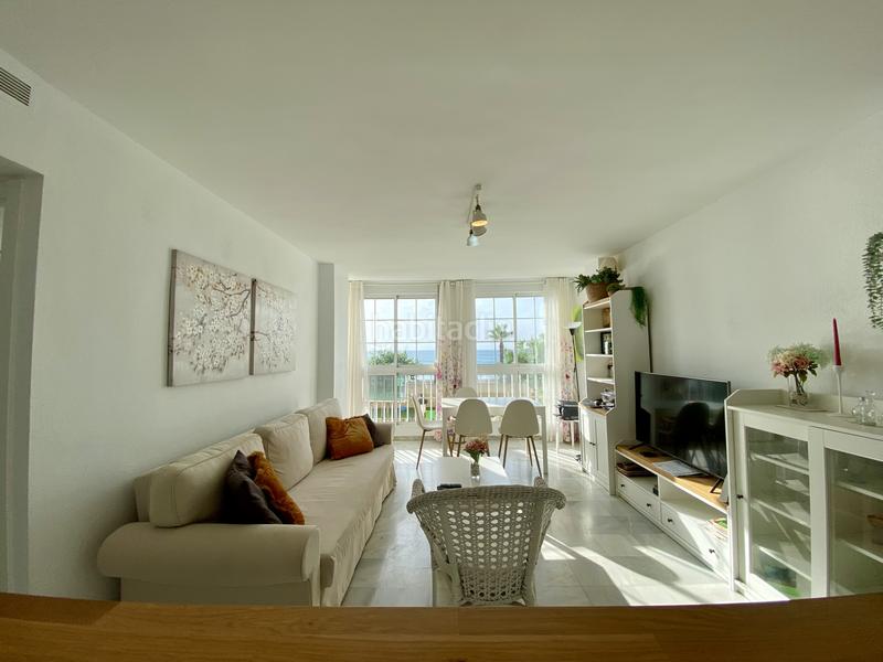 Foto a57d720c-97ff-4269-a248-f3d43393c1ef. Apartamento en duquesa arcos 80 apartamento en primera línea de playa en sabinillas! en Manilva