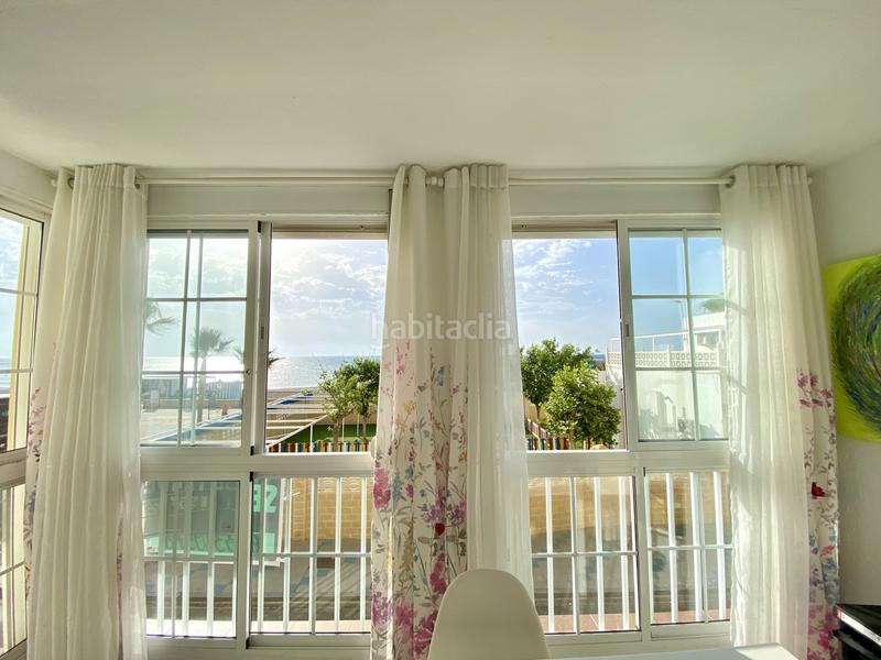 Foto d10abb20-6940-4f83-8548-d93bdec61f06. Apartamento en duquesa arcos 80 apartamento en primera línea de playa en sabinillas! en Manilva