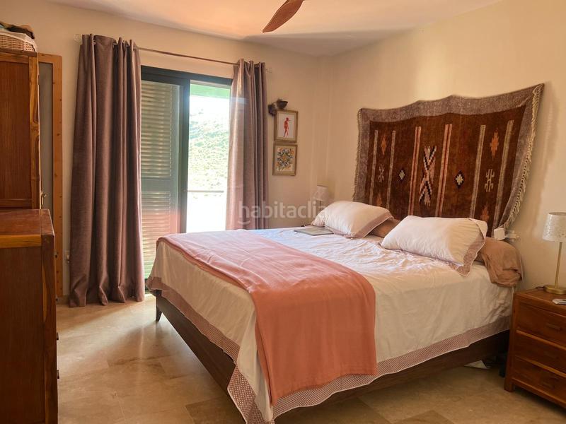 Foto cf714c49-84cd-489d-89ca-da6841ef93ea. Casa aparellada amb aparcament piscina a El Castillo Manilva