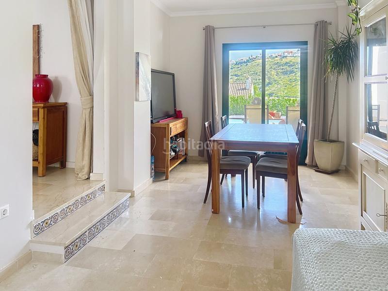 Foto e8627b27-23d0-4846-a266-dc589e1026e4. Casa aparellada amb aparcament piscina a El Castillo Manilva
