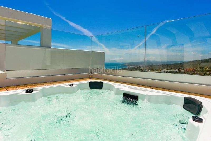 Foto 959645be-1011-4a4c-8137-a853556dcb11. Casa adosada villa exclusiva bahia de las rocas, , málaga costa del sol en Manilva