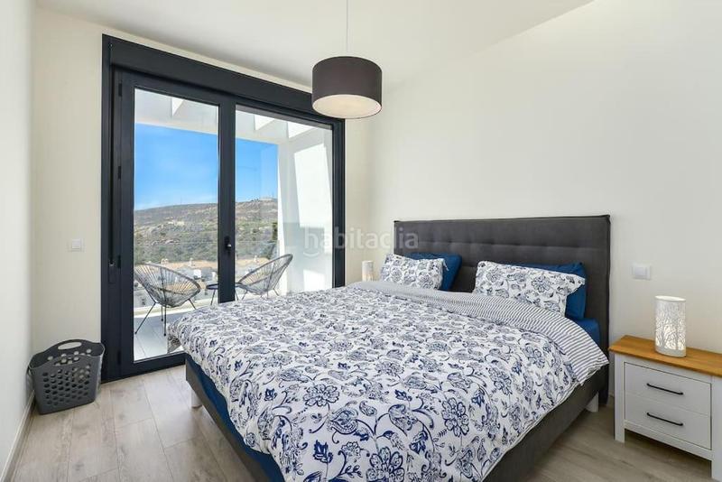 Foto c1b07f59-7c8d-4174-9571-23697be3d35e. Casa adosada villa exclusiva bahia de las rocas, , málaga costa del sol en Manilva