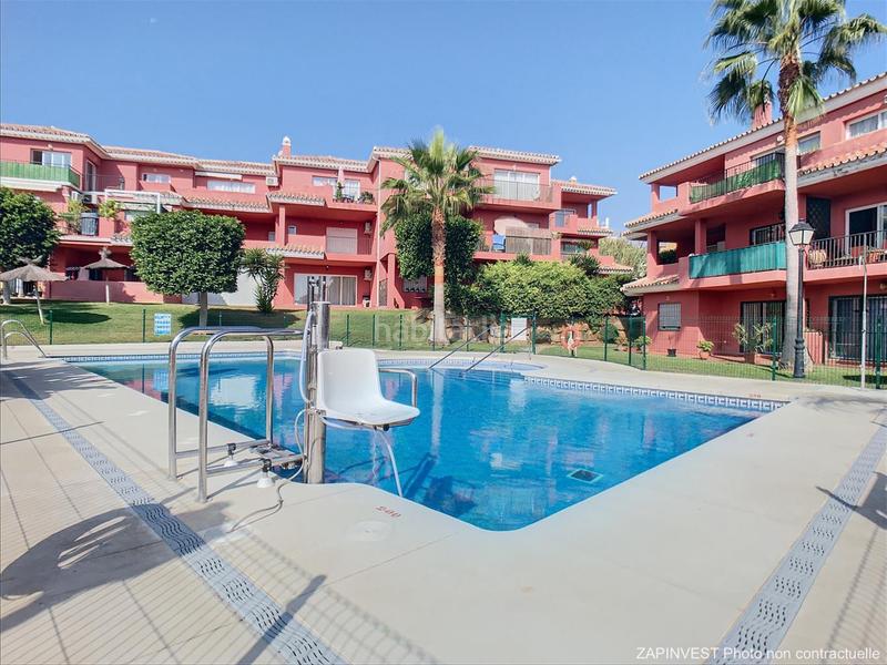 Foto a4c2ffa0-93eb-484e-9157-38065abef13b. Attique avec parking piscine dans Alcorrín Manilva