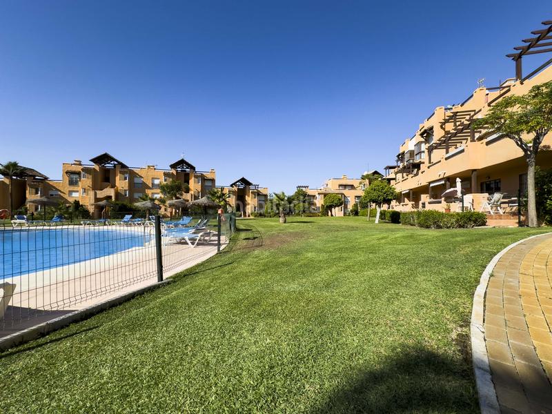 Foto d0b6934e-22af-4a40-9006-a422cc8356bc. Planta baixa a Casares del sol (ur7b) 2 a Casares golf - Casares del sol Casares