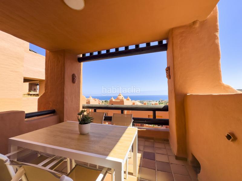 Foto 05d2d574-831b-4b3f-a191-e783257f69fa. Apartament amb calefacció aparcament piscina a Puerto de la Duquesa Manilva