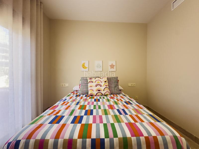 Foto 66241b37-8822-4b4d-acad-a485008b475d. Apartament amb calefacció aparcament piscina a Puerto de la Duquesa Manilva