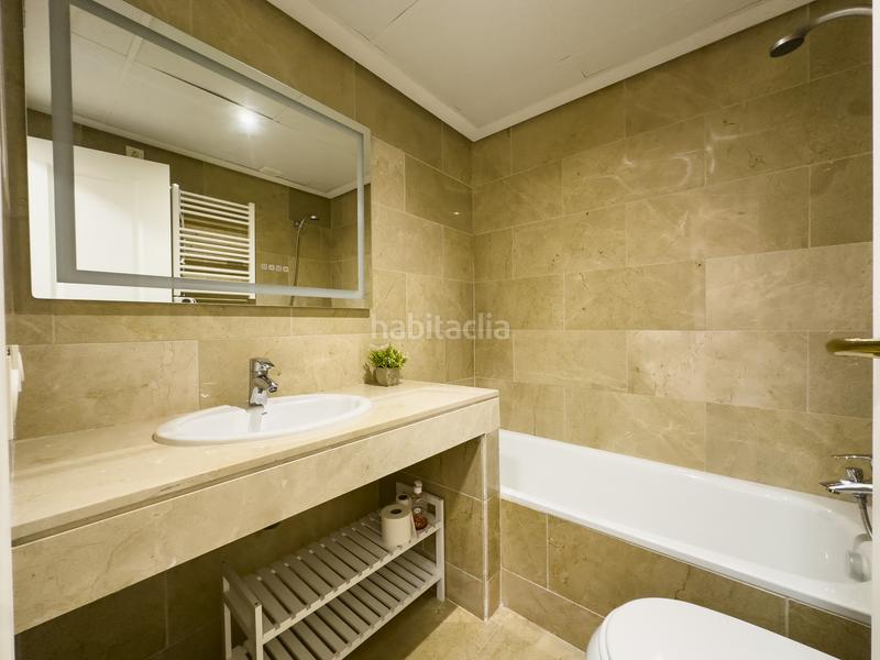 Foto 7b4edbf1-21ec-4939-b0e8-c330bfd6b389. Apartament amb calefacció aparcament piscina a Puerto de la Duquesa Manilva