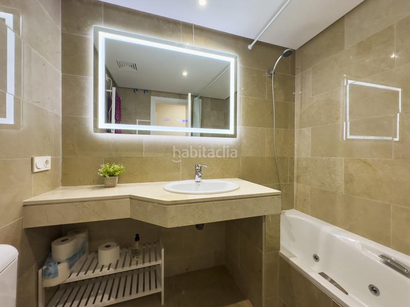Foto c29219b8-54e5-4d8f-a3df-9437277bef10. Apartament amb calefacció aparcament piscina a Puerto de la Duquesa Manilva