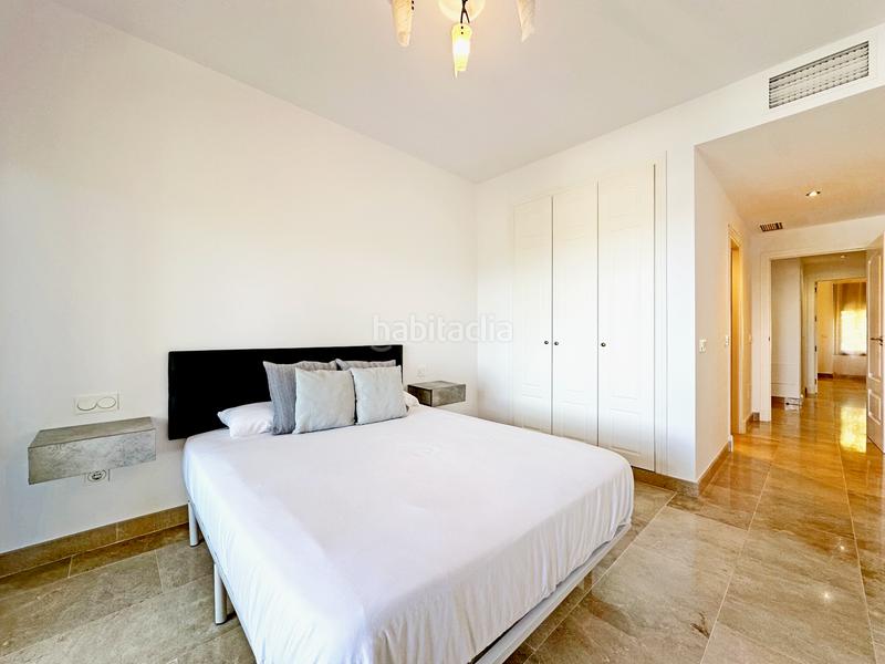 Foto 7111cef3-d035-4ee4-ad33-39b0fa5d41a1. Appartement avec parking piscine dans La Duquesa Manilva