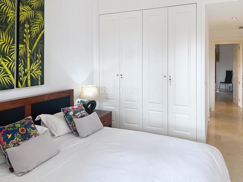 Foto 42e2f606-dda8-4408-b3f2-ee9c5e6a2bb3. Erdgeschoss mit parking pool in San Luis de Sabinillas Manilva